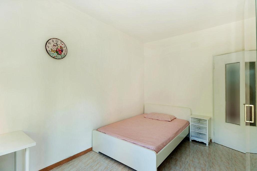 Private Room For Girls ボローニャ エクステリア 写真